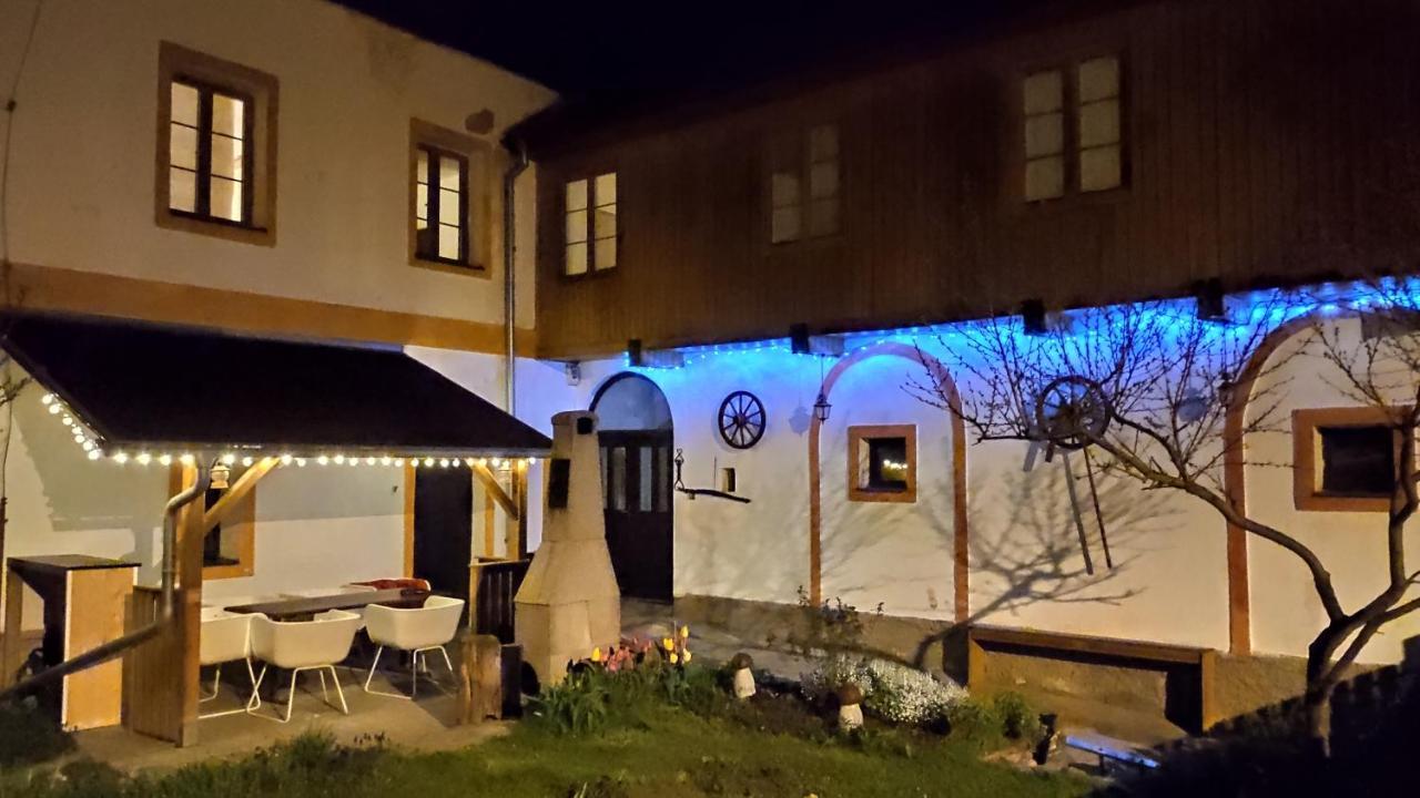 H@M Penzion Žlutice Exterior foto